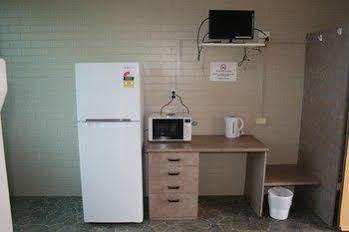 Proserpine Motel Extérieur photo